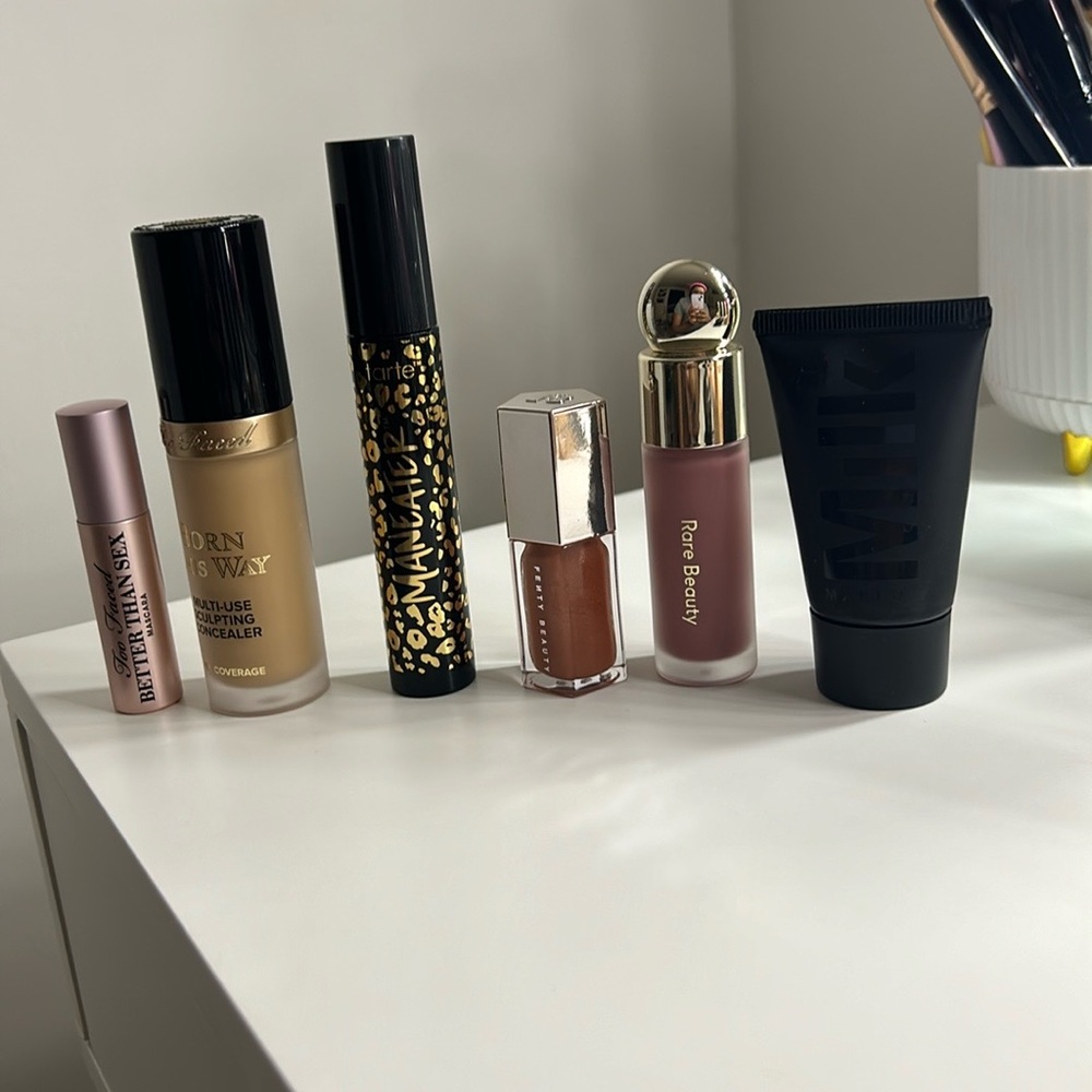 High End makeup bundle NEW